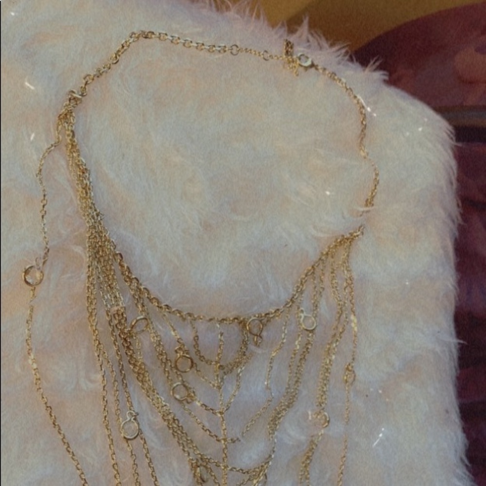NECKLACE !! - Picture 2 of 3